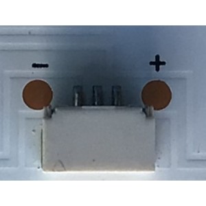 LED ORIGINAL PARA TV INSIGNIA / NUMERO DE PARTE SHINEON M08-BD18530-0501N-3644F / 70401-01004 / YJFEVYJF / SJFEVA33 / PANEL BOEI185WX1 / MODELO NS-19D310NA21